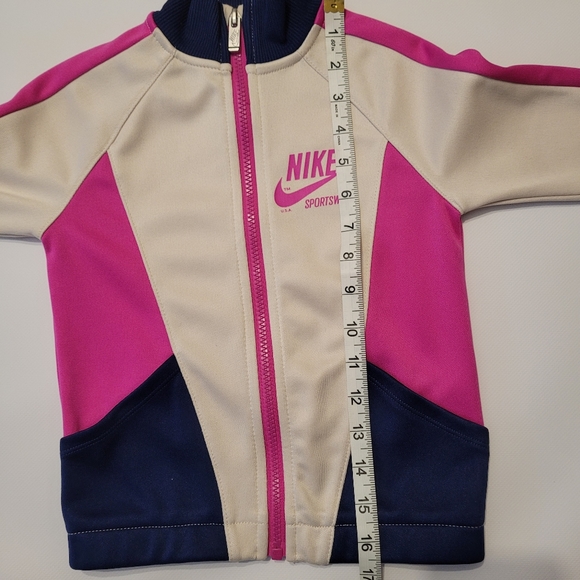💥2/$40💥 Nike Sportswear Toddler Girl's Heritage Full Zip Jacket size 5 - Picture 3 of 4